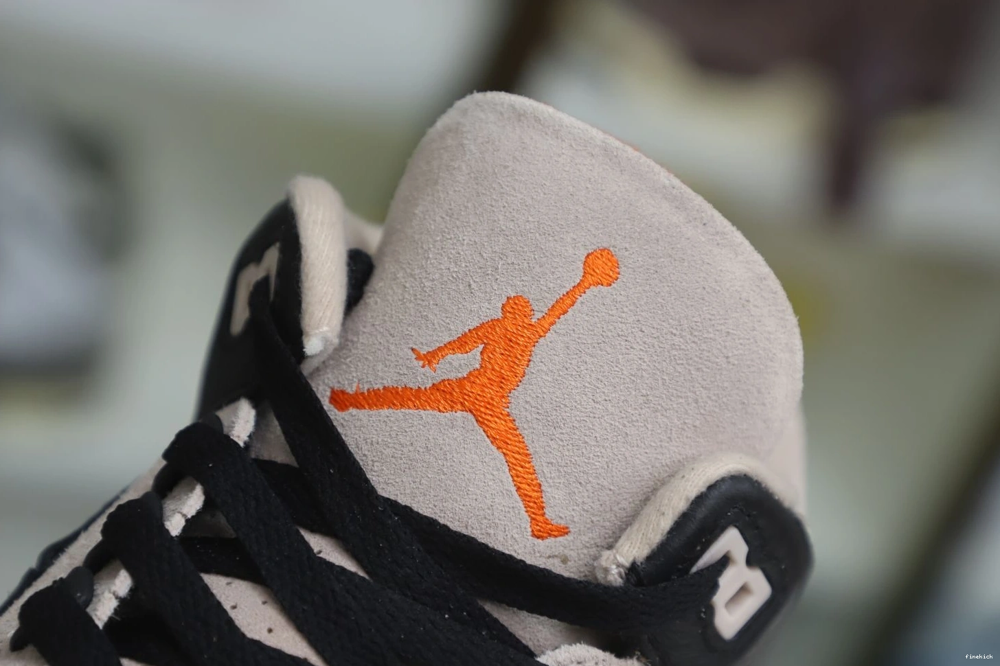 AIR CT8532 3 DESERT CEMENT JORDAN 0829